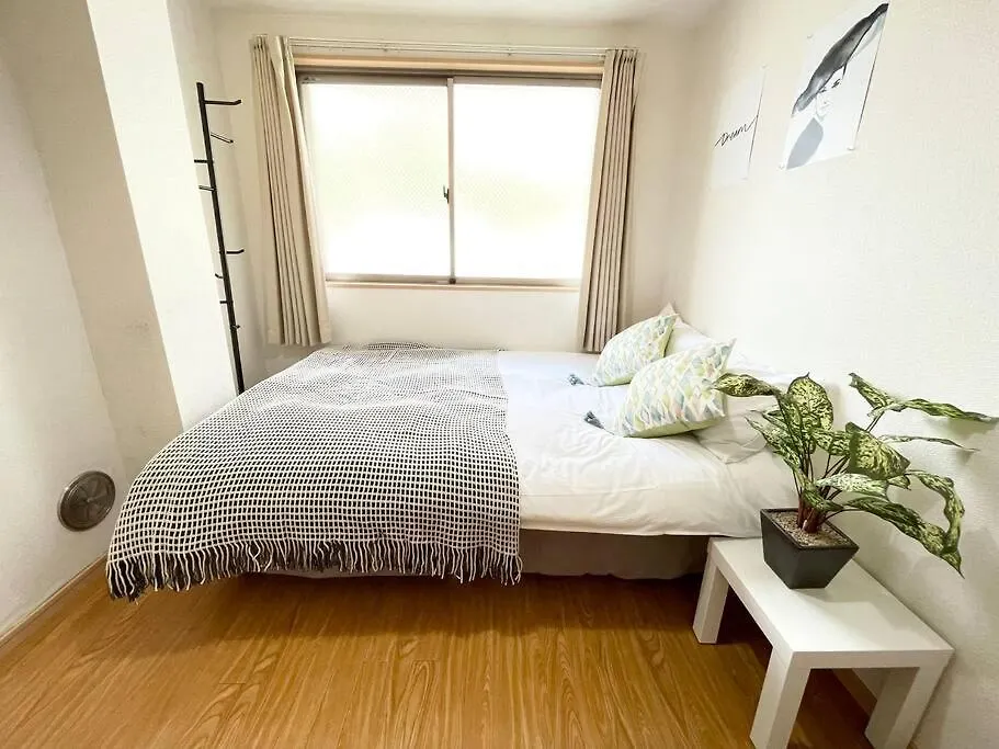 Comma House Takadanobaba 101+102 Apartment Tokyo 0*,